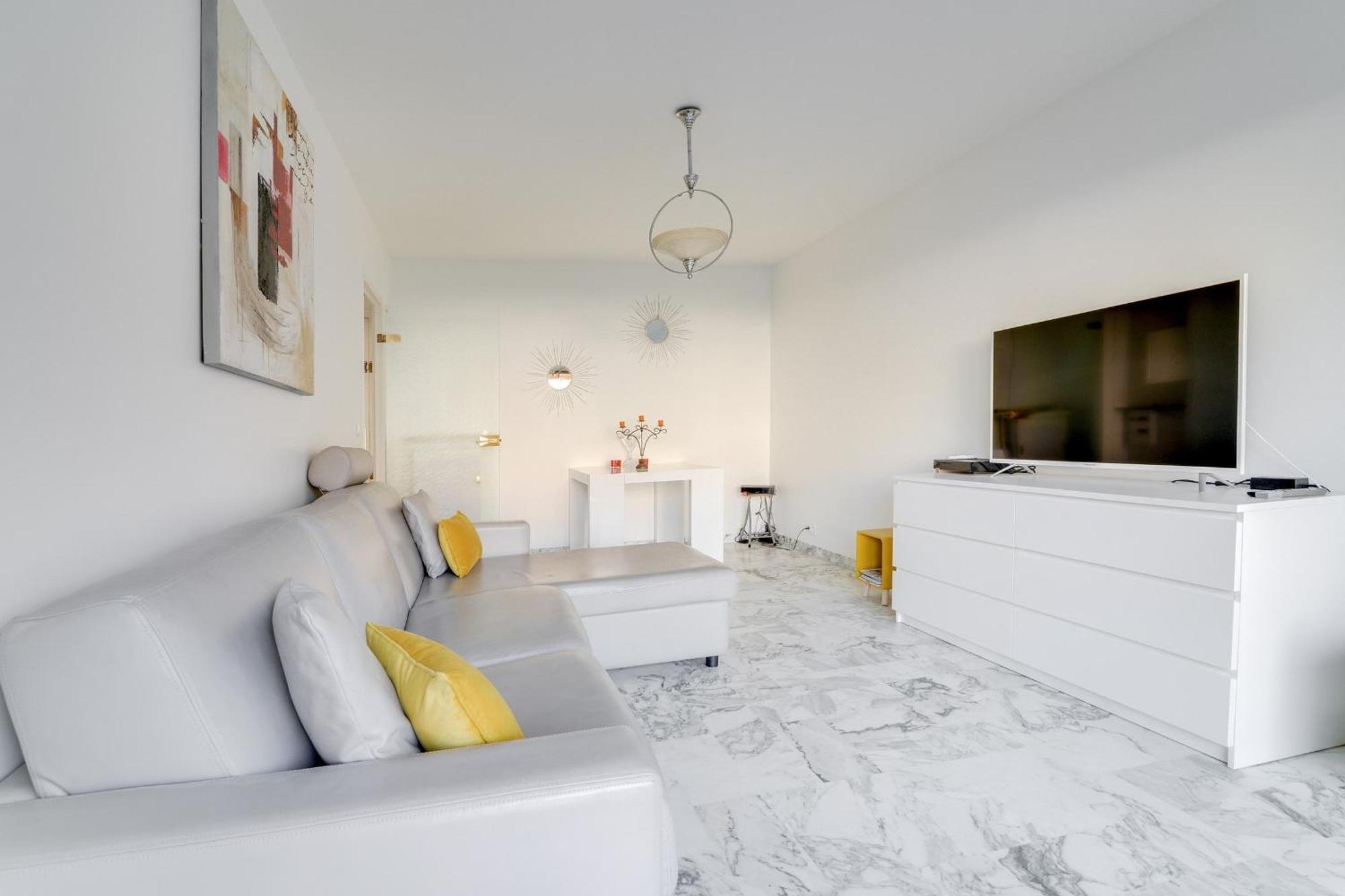 Superb 1 Bedroom Appartement - Close To Croisette Канни Екстер'єр фото