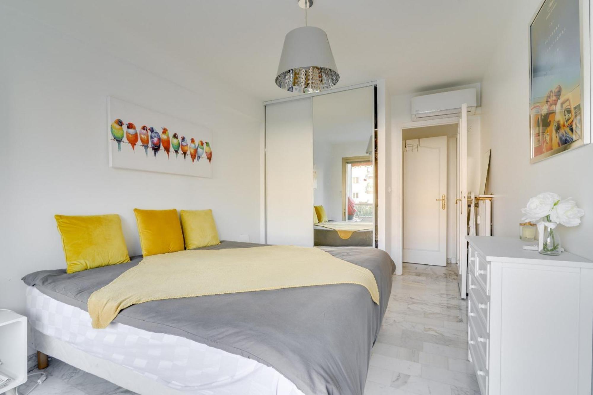 Superb 1 Bedroom Appartement - Close To Croisette Канни Екстер'єр фото