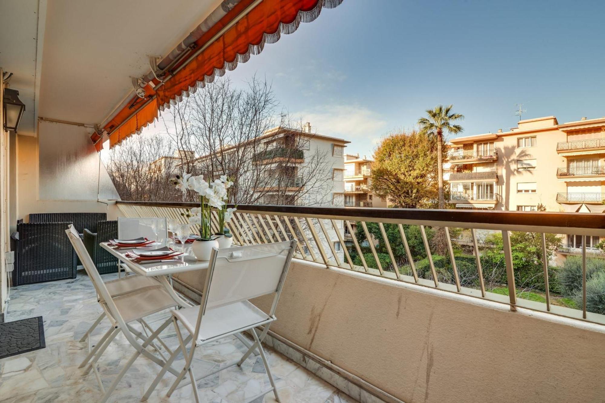 Superb 1 Bedroom Appartement - Close To Croisette Канни Екстер'єр фото